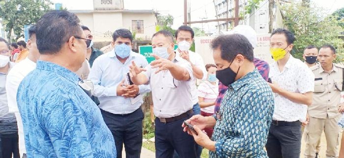 Committee on Government Assurances, Chairman, Kuzholuzo Neinu, MLA and other MLAs interacting with contractors and government officials during road inspection at Dimapur on October 6. (Morung Photo)